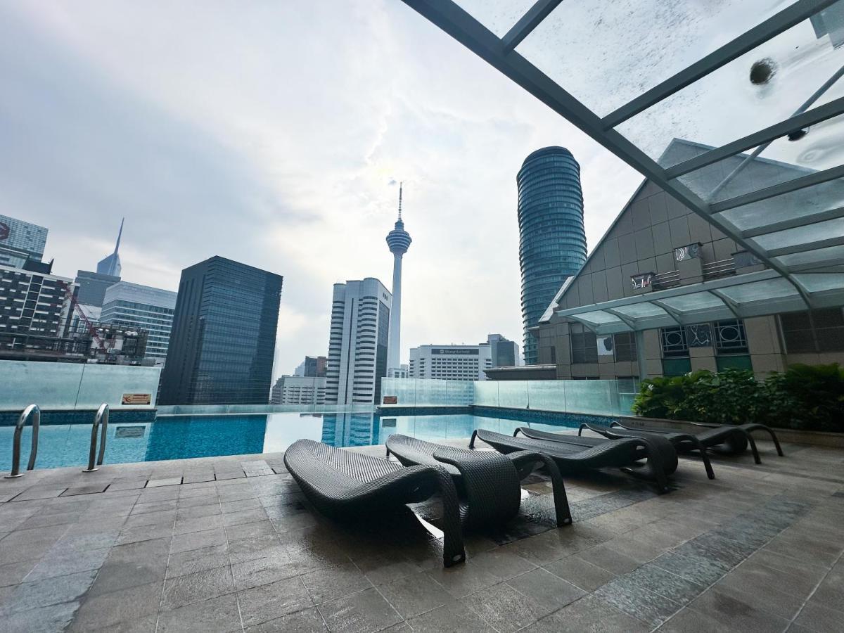 Klcc Suites By Nhb Kuala Lumpur Exterior photo